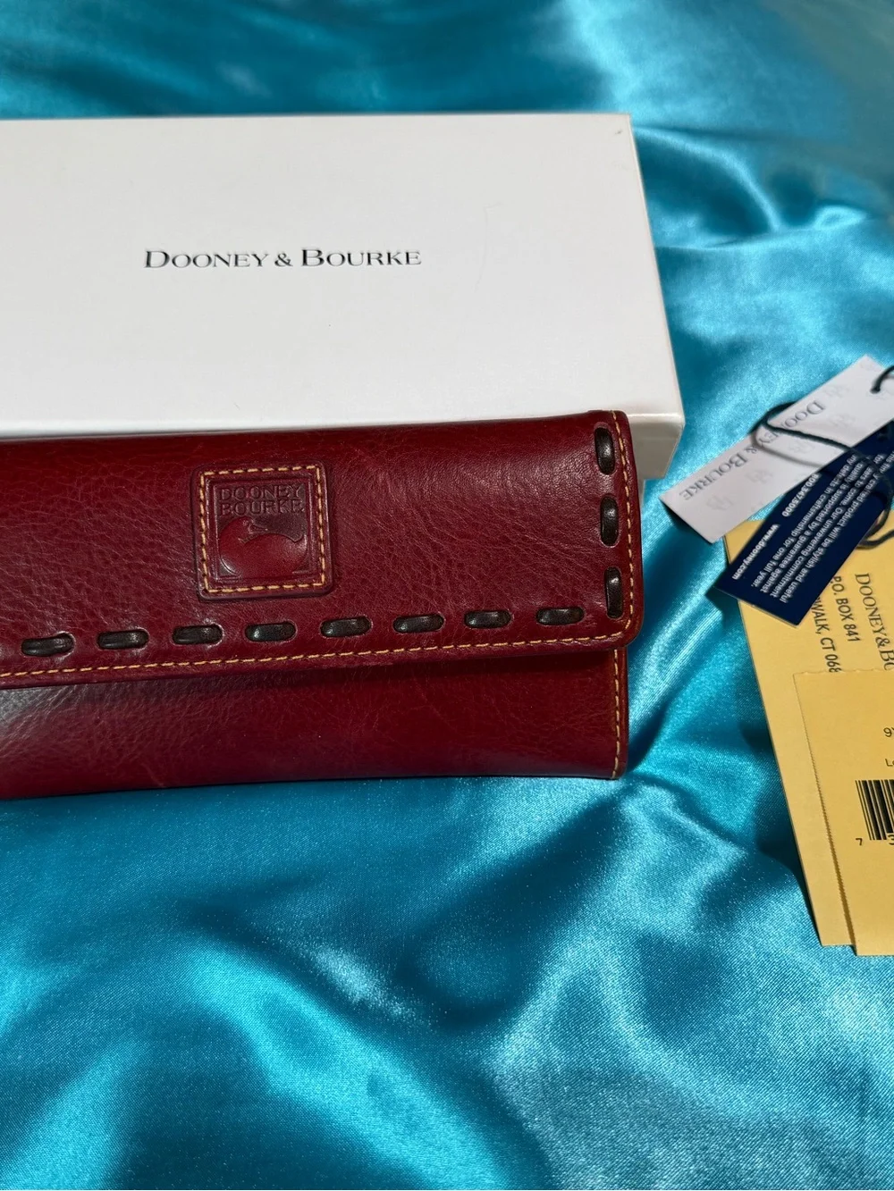 Dooney & Bourke Florentine Continental Clutch in EUC